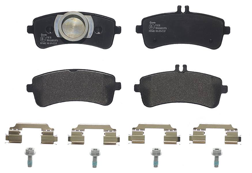 Mercedes Disc Brake Pad Set - Rear (Low-Met) 0004203700 Brembo