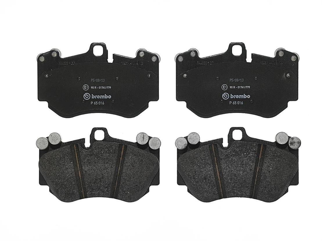 Audi Porsche Disc Brake Pad Set - Front (Low-Met) 4E0698151G Brembo