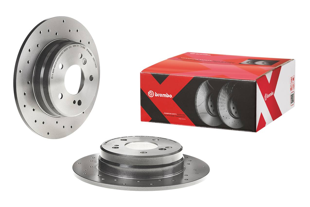 Mercedes Chrysler Disc Brake Pad and Rotor Kit - Rear (278mm) (Low-Met) (Xtra) Brembo