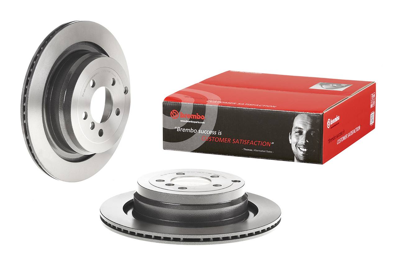 Land Rover Disc Brake Pad and Rotor Kit - Rear (354mm) (Ceramic) Brembo