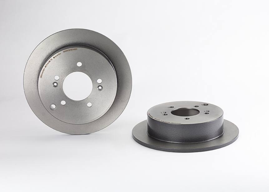 Kia Hyundai Disc Brake Pad and Rotor Kit - Rear (284mm) (Ceramic) Brembo