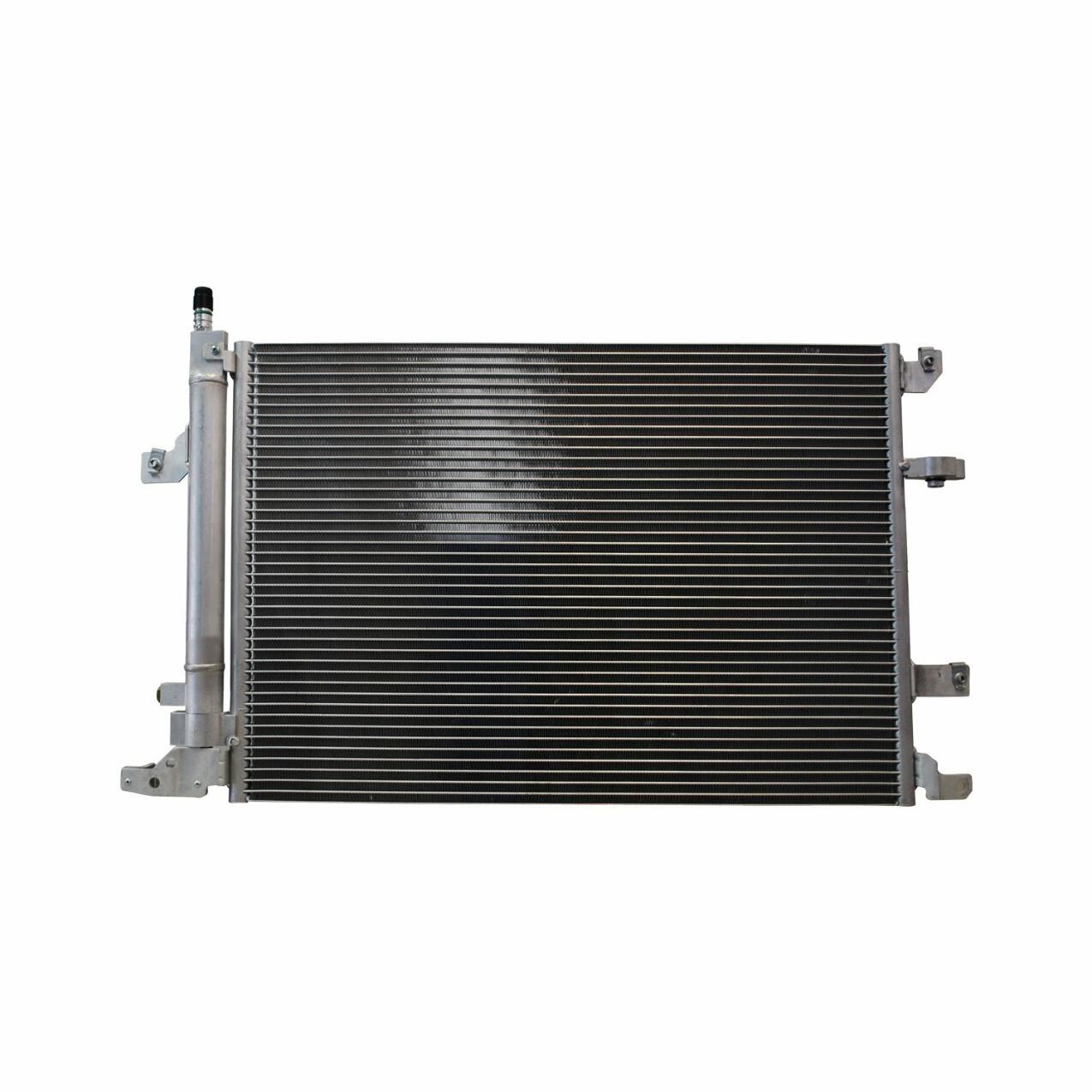 Volvo AC Condenser 31267200 - Denso 4770847