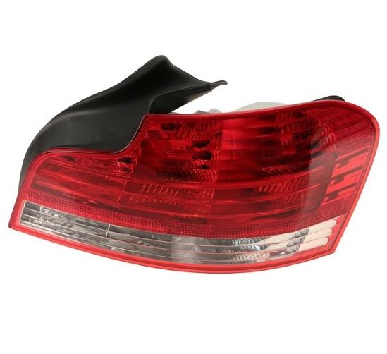 BMW Tail Light Assembly - Passenger Side 63217285642 - Hella 009615101