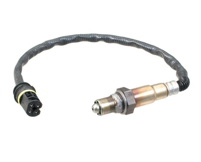 Mercedes Oxygen Sensor - Front 0015400517 - Bosch 16272