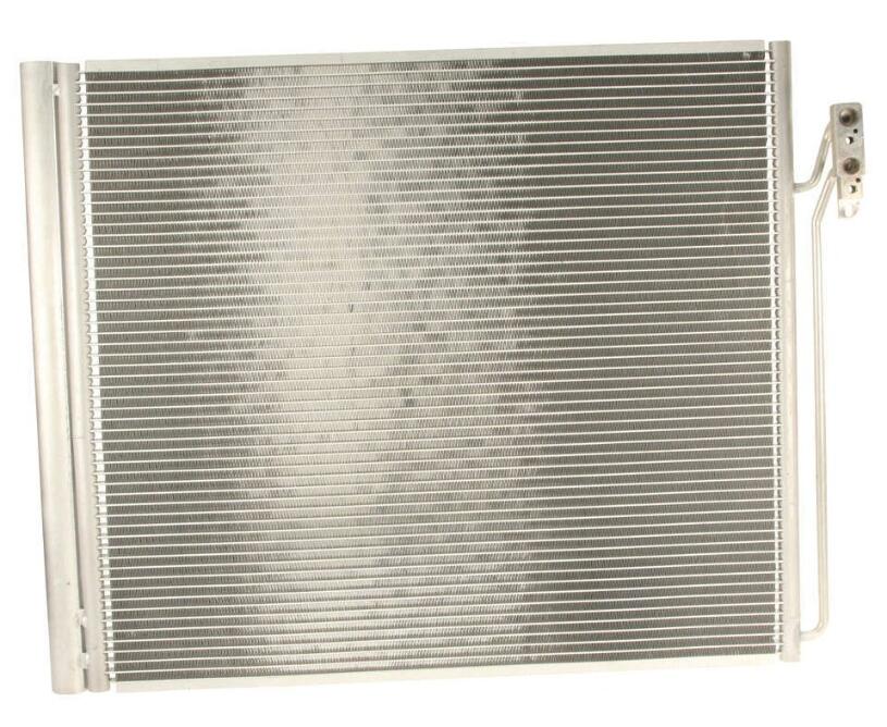 Land Rover A/C Condenser LR010843 - Nissens 940343