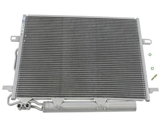 Mercedes A/C Condenser 2115001154 - Nissens 94614