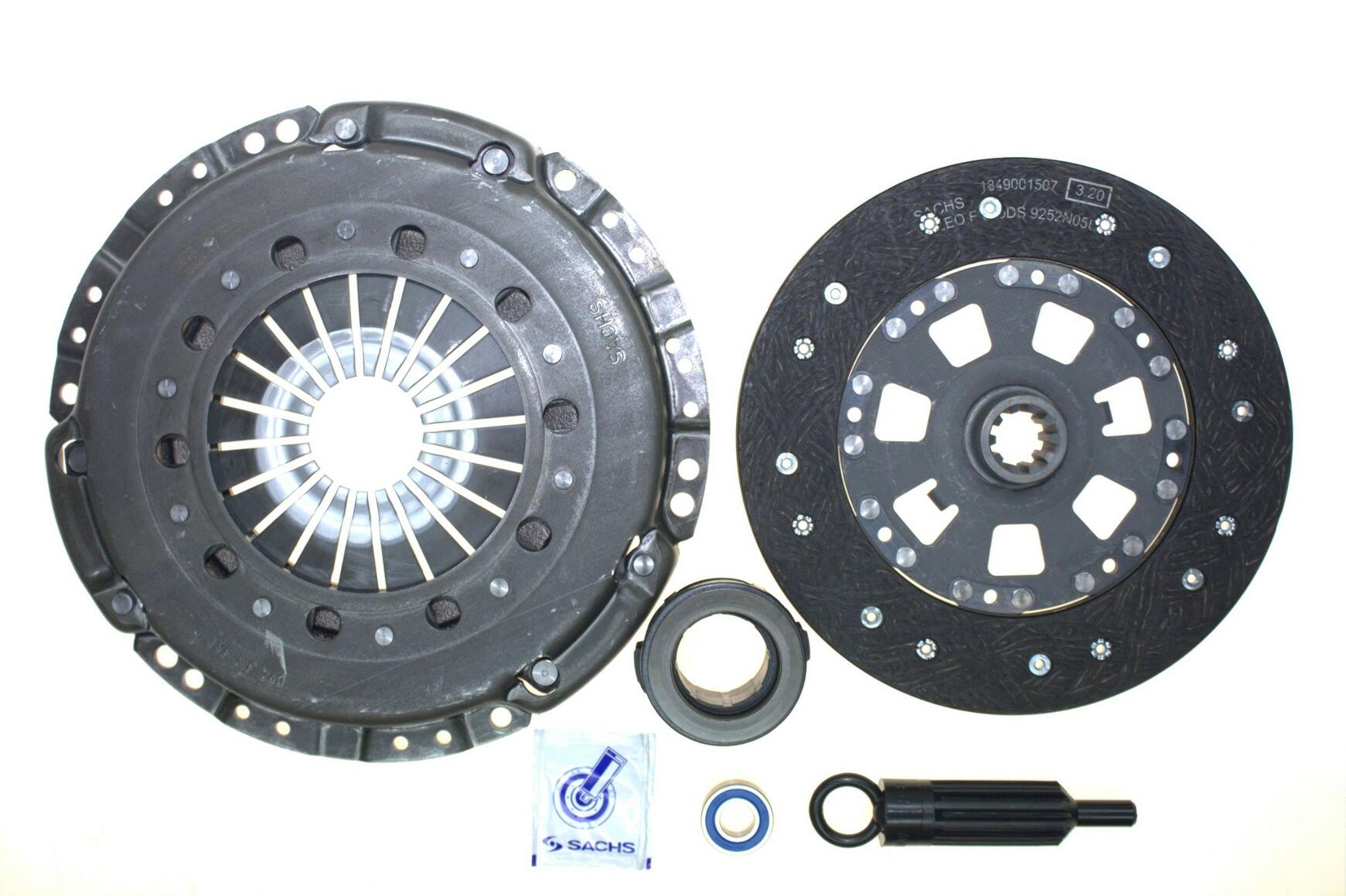 BMW Clutch Kit (4 Piece) 21212227536 - Sachs KF77802