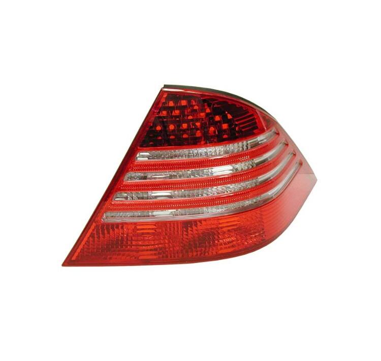 Mercedes Tail Light Lens - Passenger Right 2208202066 - ULO 729802