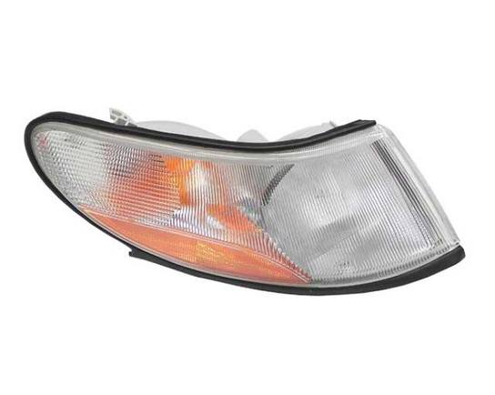 SAAB Corner Light Assembly - Passenger Side 32101276 - URO Parts 4676466