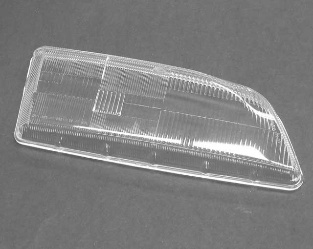 Volvo Headlight Lens Kit - Passenger Side - URO Parts 9169599