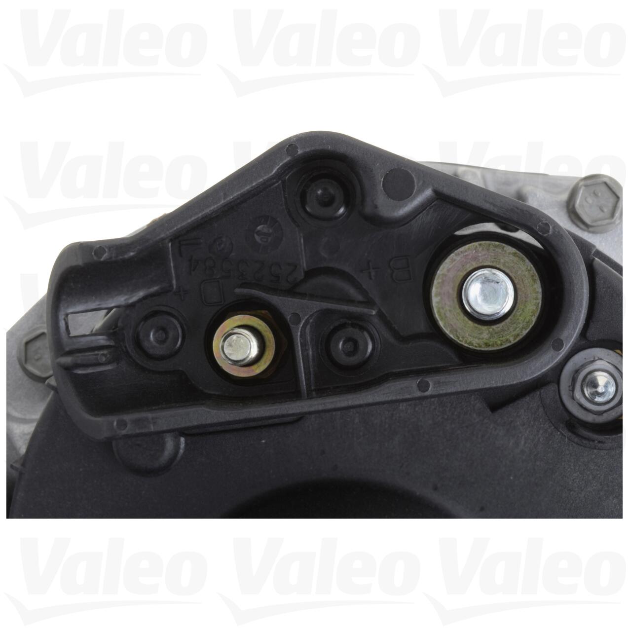 BMW Alternator (80A) (Compact) (New) 12311744567 - Valeo 439070