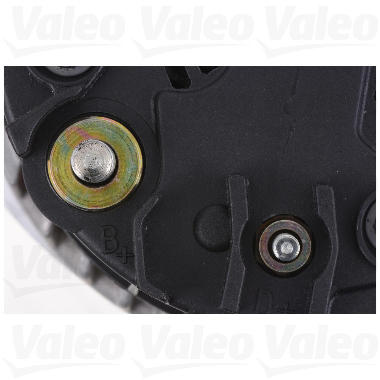 Mercedes Alternator (90A) (New) 010154460283 - Valeo 439095