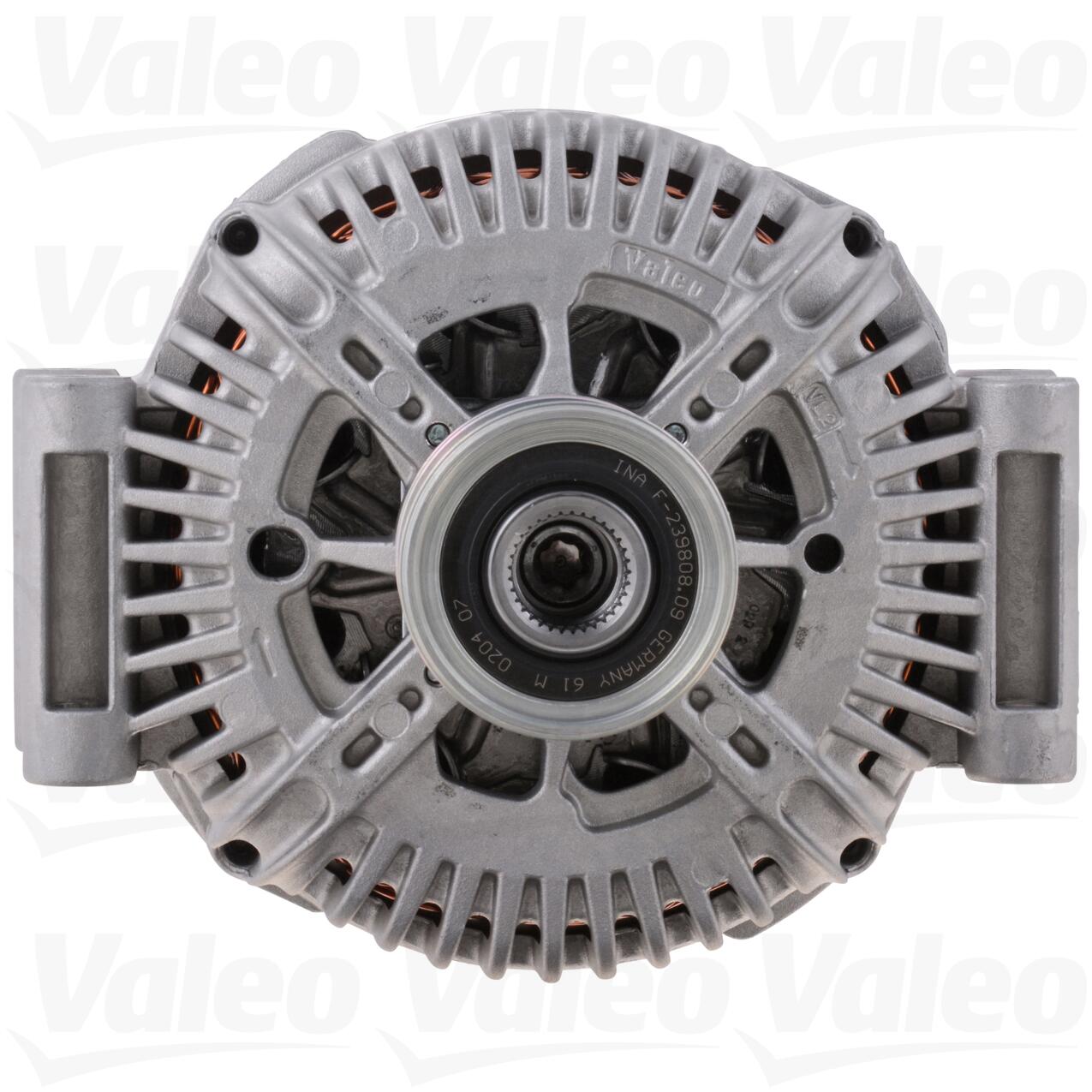 Mercedes Sprinter Alternator (180A) (New) 642154040280 - Valeo 439546