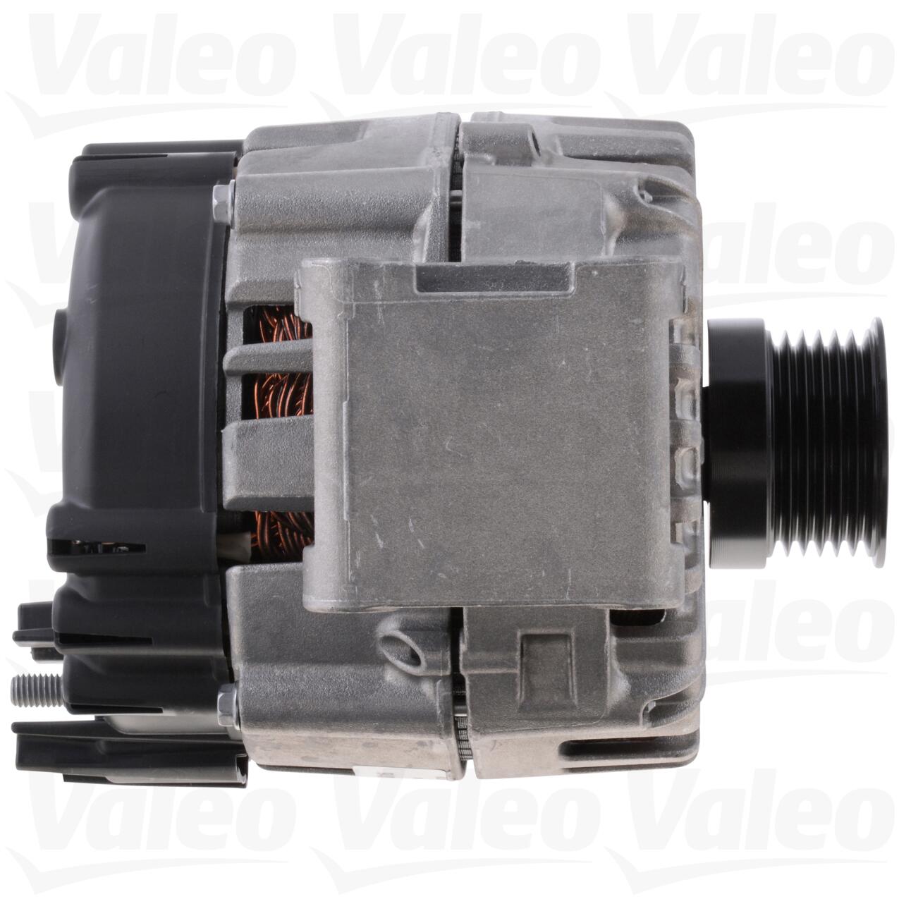 Mercedes Alternator (180A) (New) 014154040283 - Valeo 439649