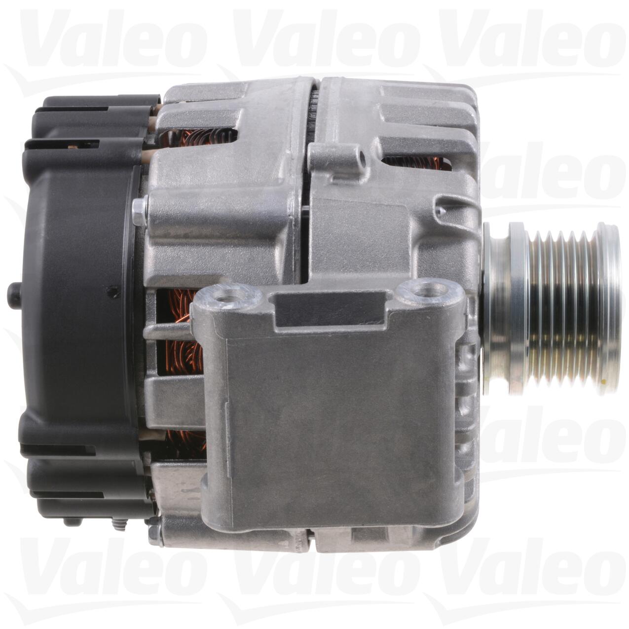 Mercedes Alternator 014154390280 - Valeo 439704