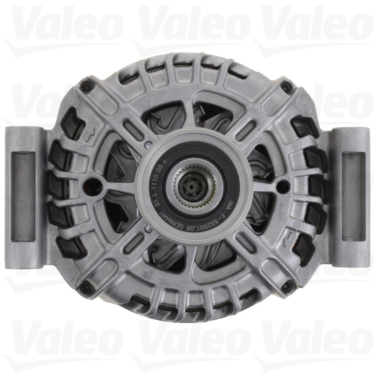 Mercedes Alternator (150A) (New) 000906790280 - Valeo 439820