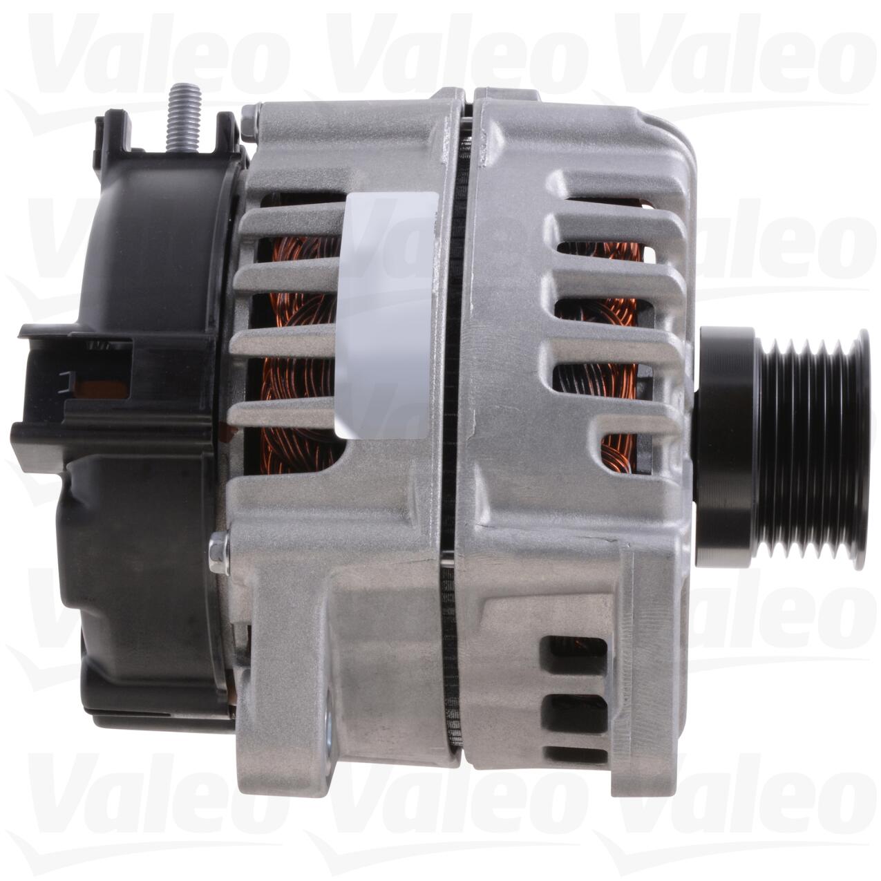 Mercedes Alternator (180A) (New) 014154090280 - Valeo 439823