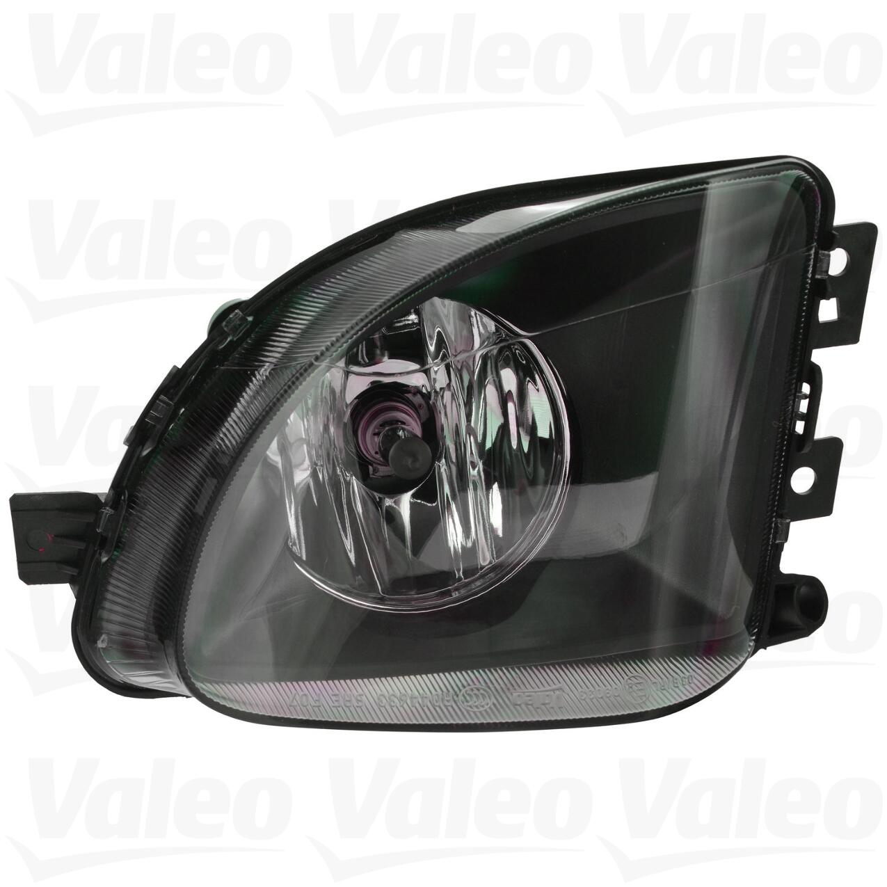 BMW Fog Light - Front Driver Side 63177199619 - Valeo 44359