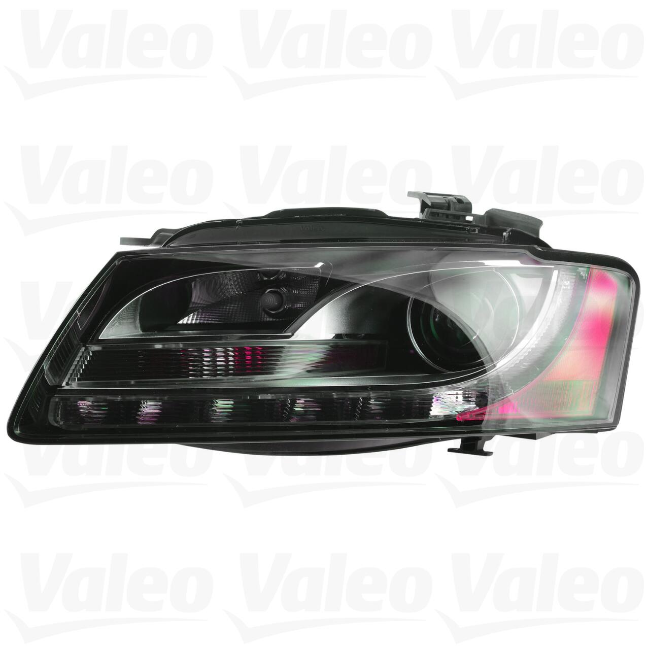 Audi Headlight Assembly - Driver Side (Xenon) 8T0941029AM - Valeo 44682