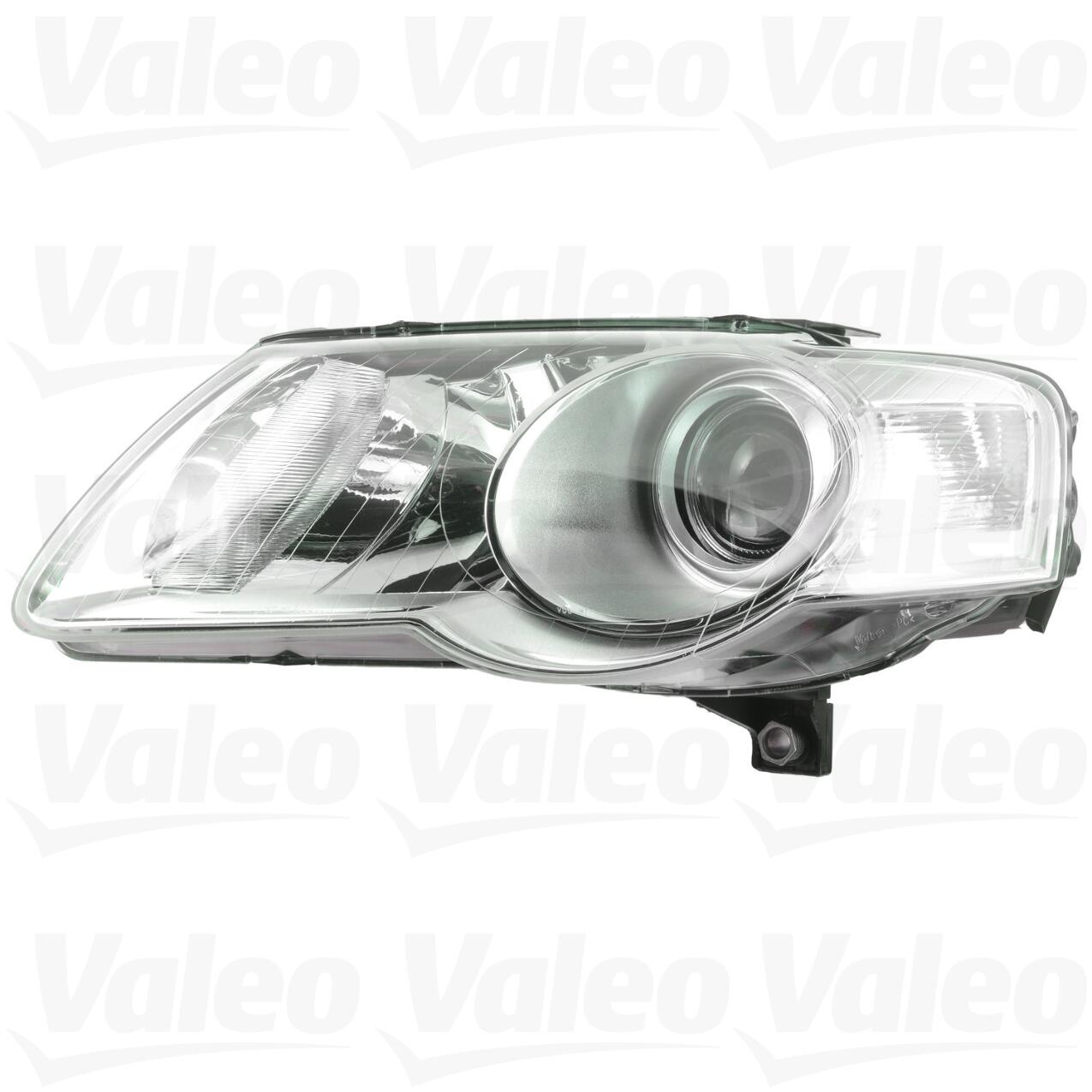 VW Headlight Assembly - Driver Side (Halogen) 3C0941006AE - Valeo 44714