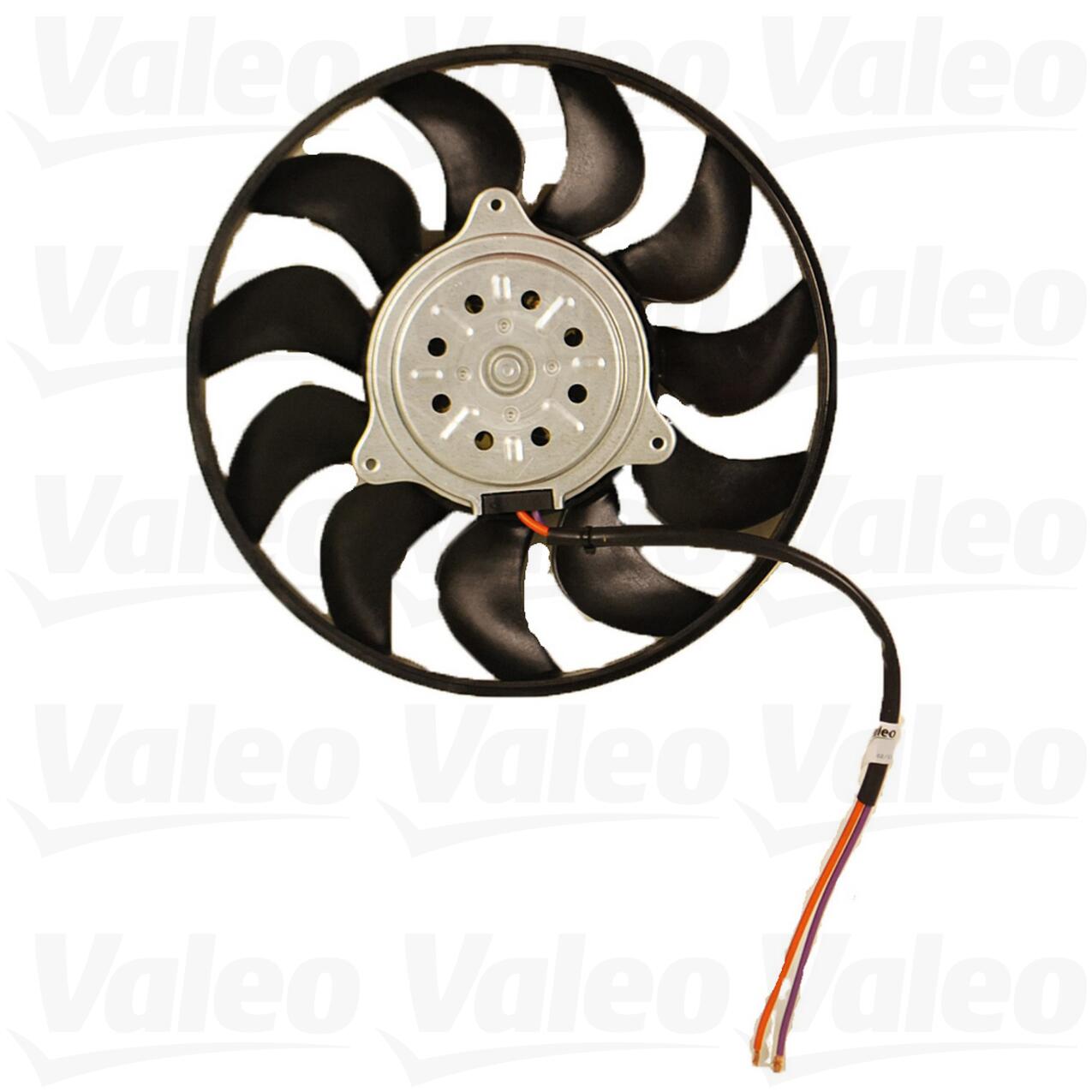 Audi Engine Cooling Fan - Passenger Side 8E0959455N - Valeo 698611