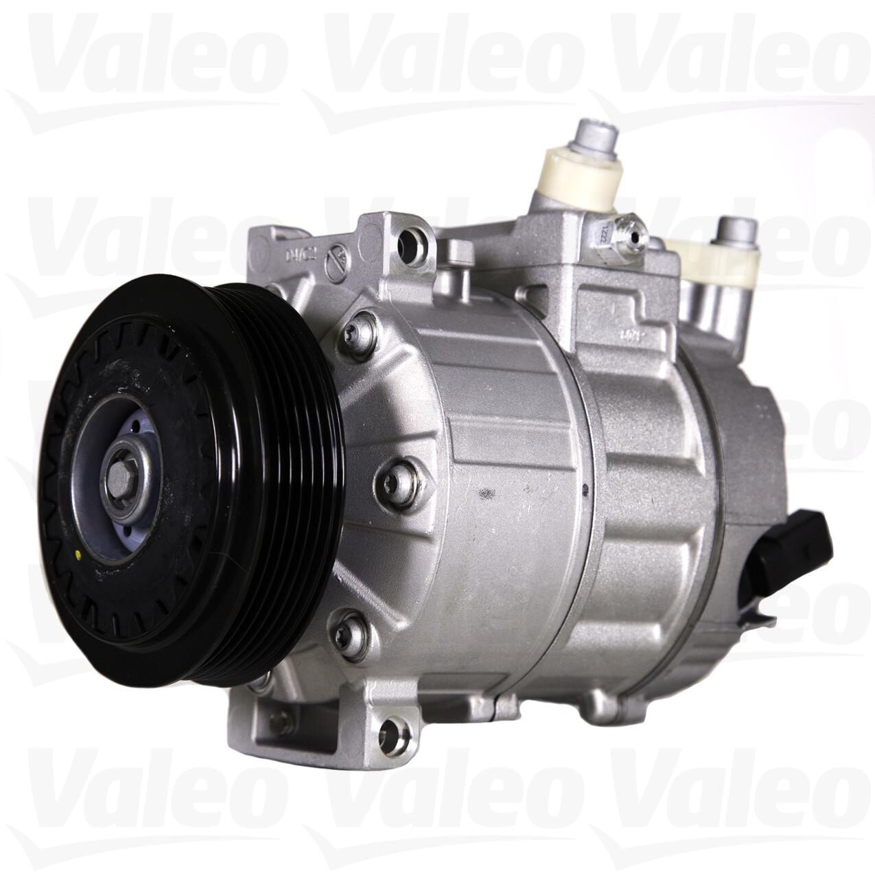 Audi VW A/C Compressor (New) 1K0820859S - Valeo 699357