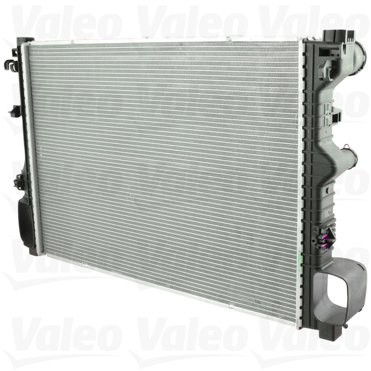 Mercedes Radiator 2215003203 - Valeo 735299