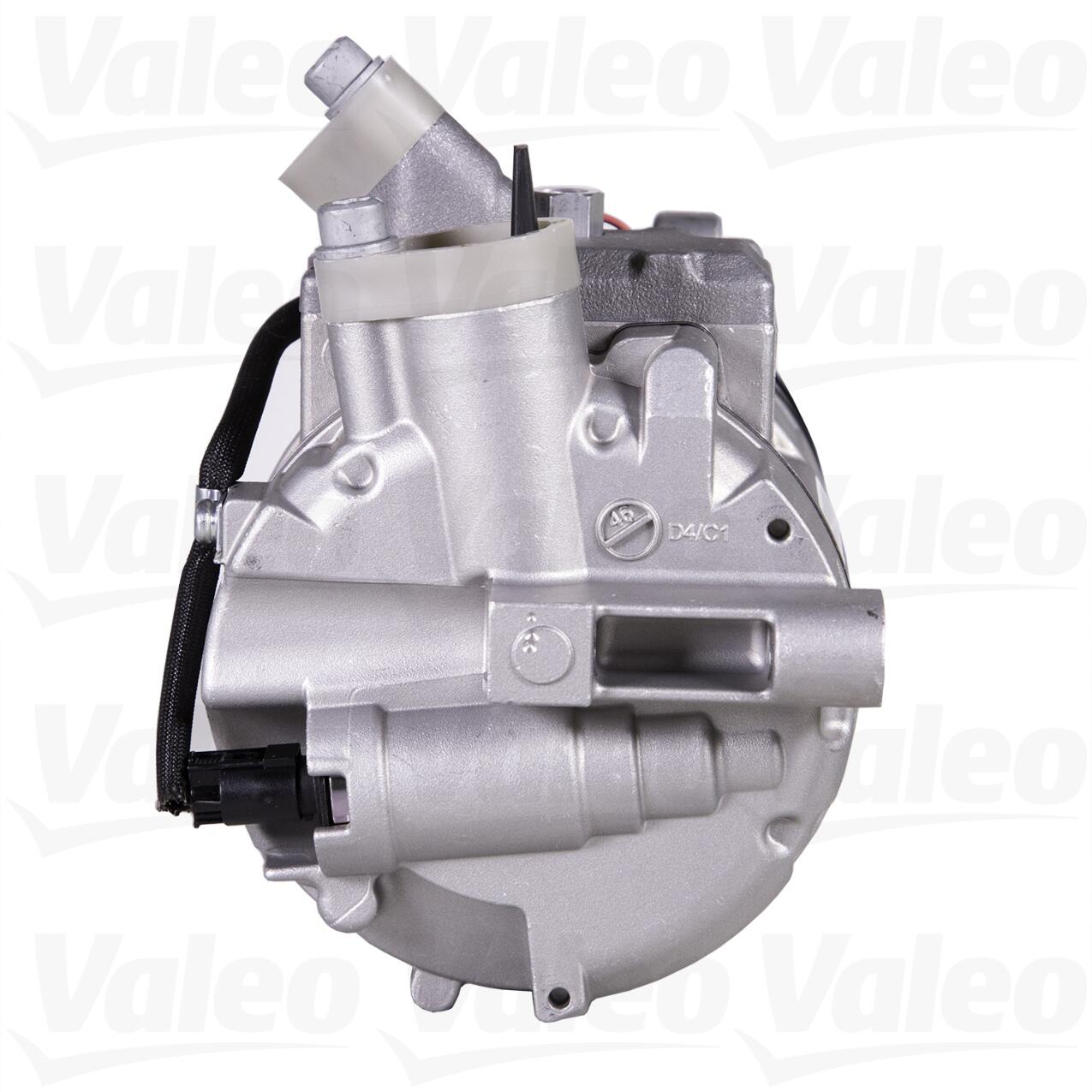 Mercedes A/C Compressor (New) 002230521180 - Valeo 813137