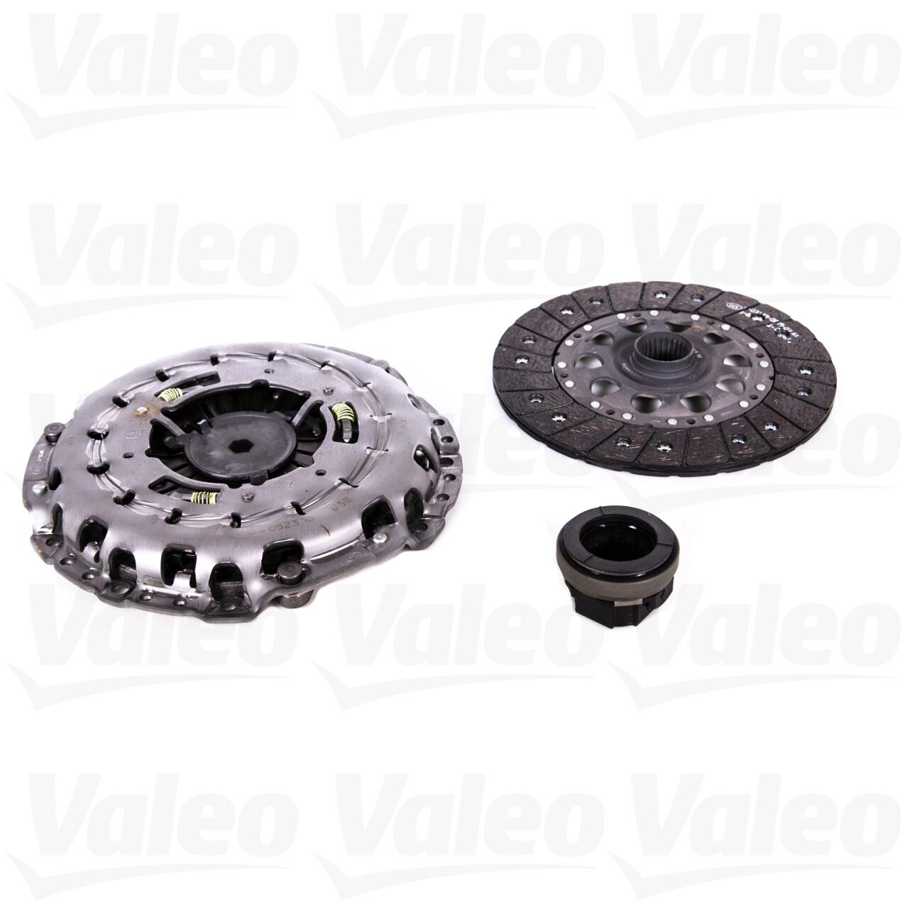 BMW Clutch Kit 21208631999 - Valeo 828331