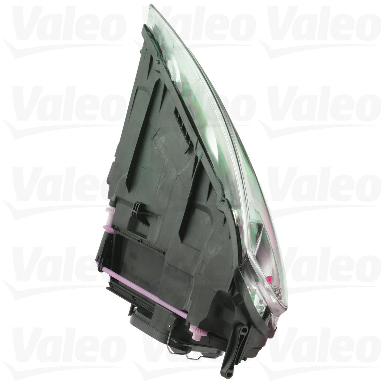 VW Headlight Assembly - Driver Side (Halogen) 7L6941017BK - Valeo 88401