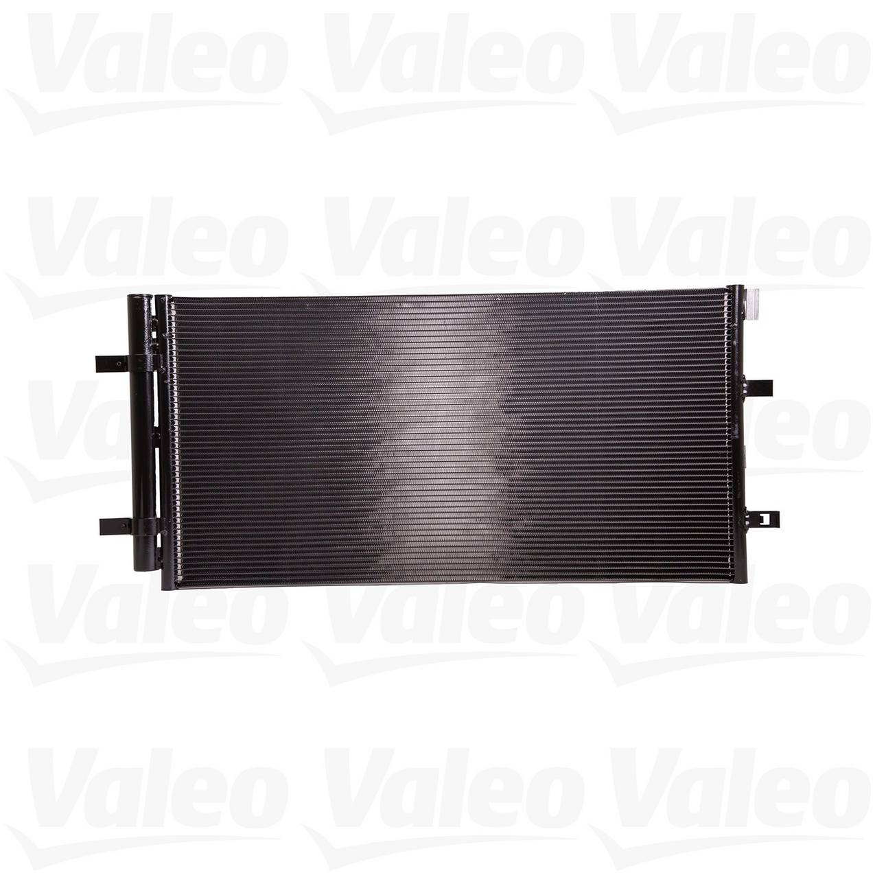 Audi A/C Condenser 8T0260403F - Valeo 814419