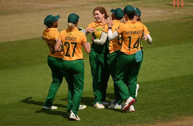 CWG 2022 | SL-W vs SA-W | Klerk, Klaas demolish Sri Lanka as South Africa race to 10-wicket win