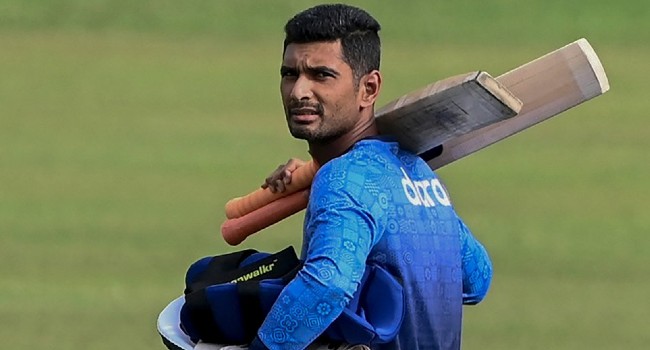 Threat looms over Mahmudullah's place in WC squad