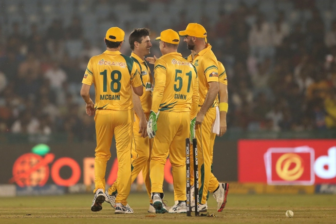 Road Safety World Series T20 2022: Ruthless Australia Legends hammer England Legends by 6 wickets 
