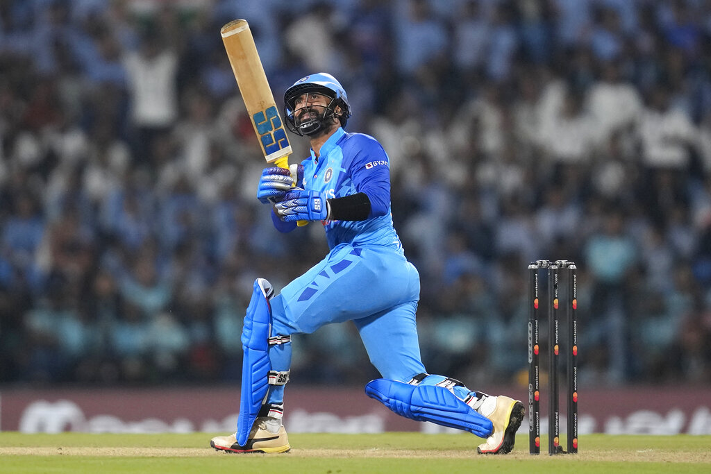 Dinesh Karthik backs Sarfaraz Khan and Baba Indrajith for India Test call-up