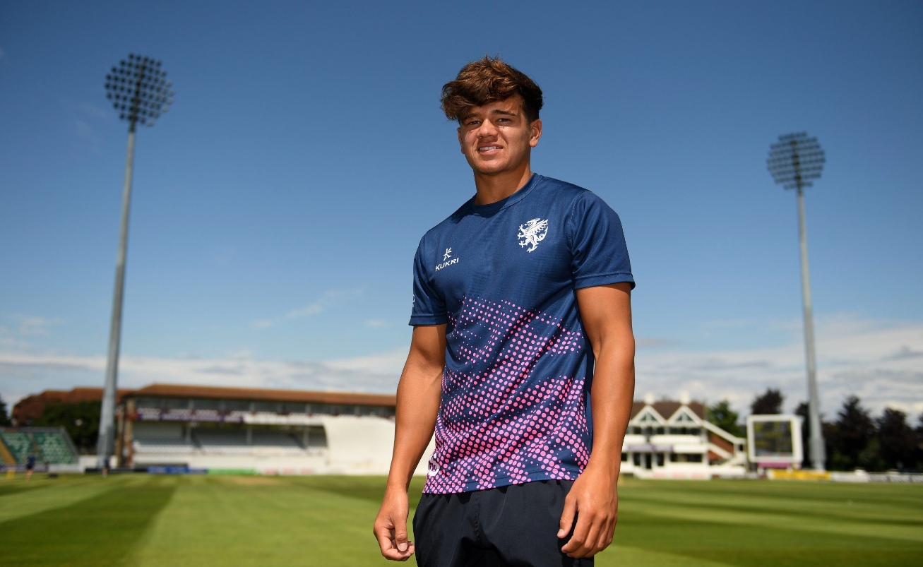 Will Smeed gives up first-class cricket after signing white-ball contract with Somerset