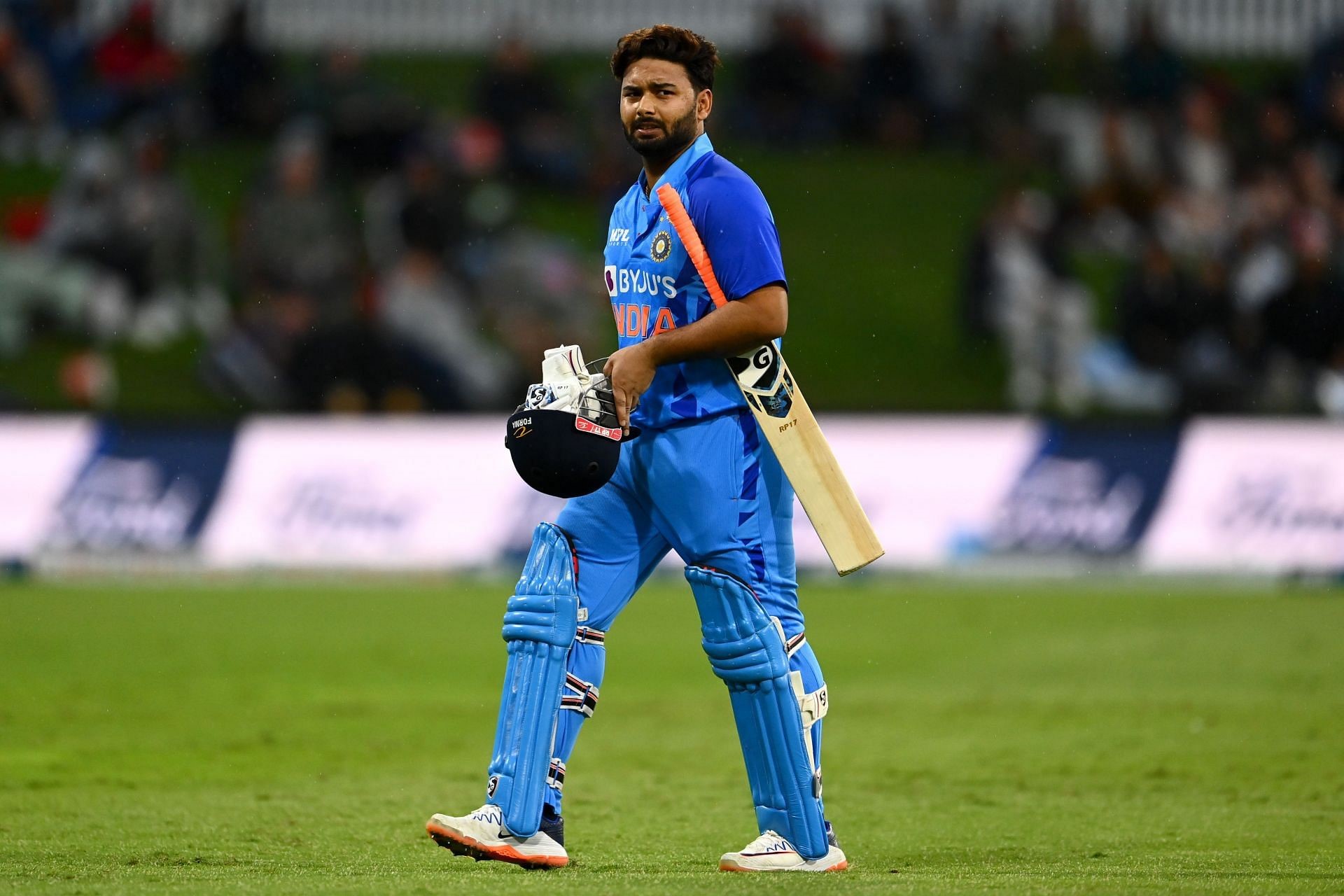 VVS Laxman bats for Rishabh Pant in the Sanju Samson debate