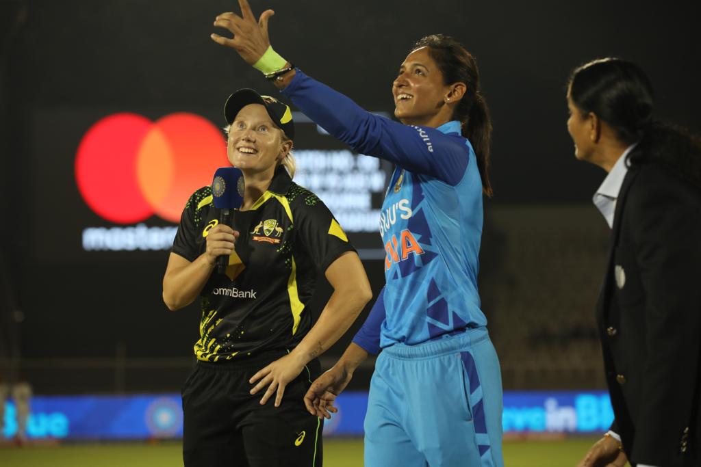 Definitely missing a bowling coach: Harmanpreet Kaur