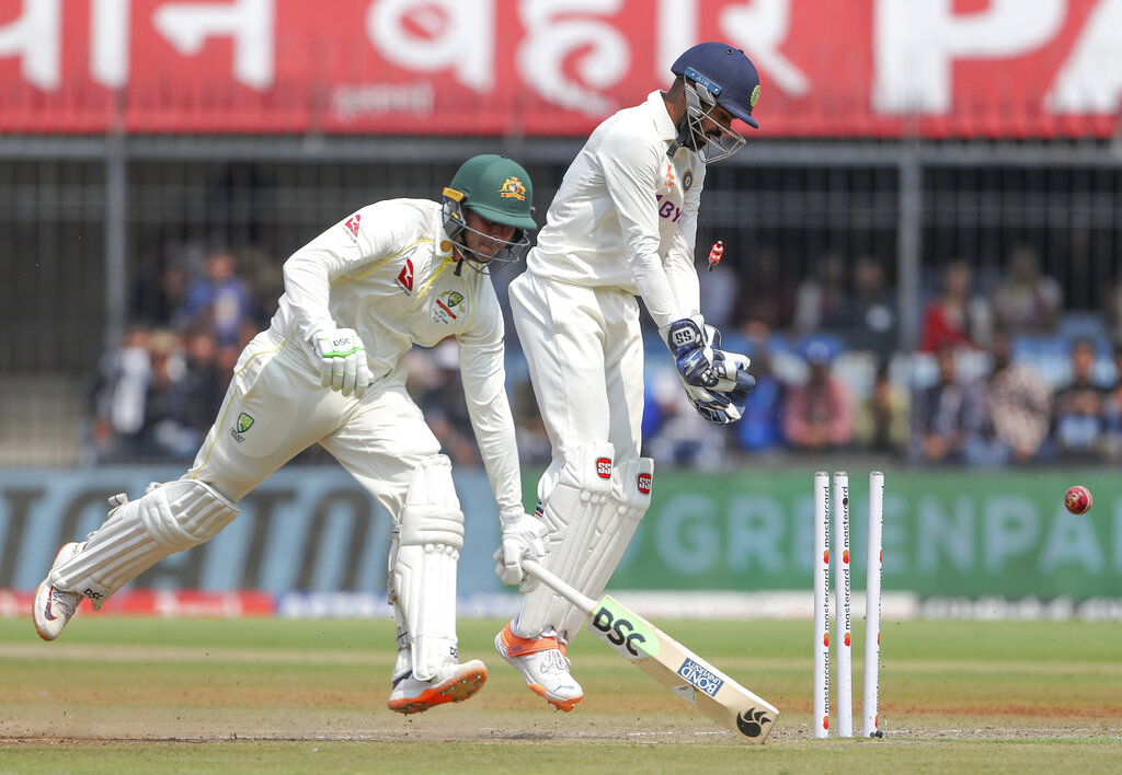 IND vs AUS, 3rd Session Report: Kharismatic Khawaja Brings India Bowlers To Their Knee