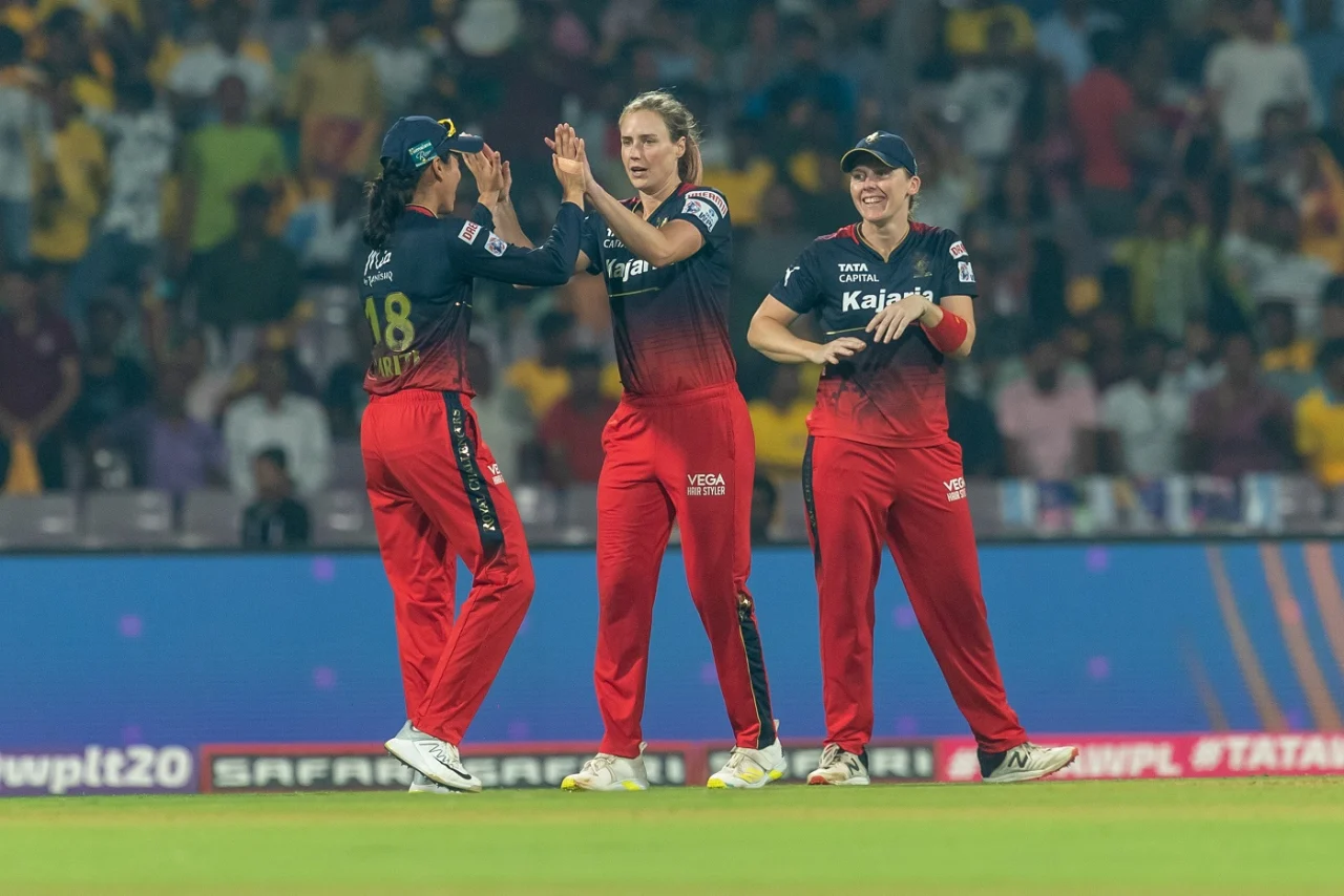 Ahuja Defies Deepti Sharma as RCB Claim First Win Despite Early Jitters