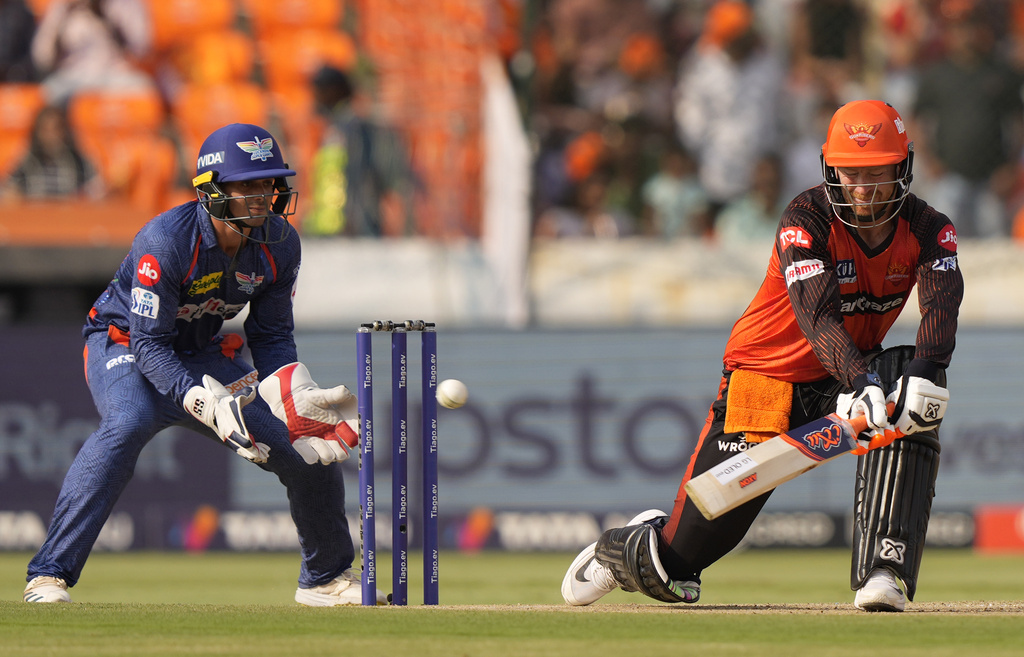 Klaasen, Samad's Whirlwind Knocks Guide SRH to Competitive 182