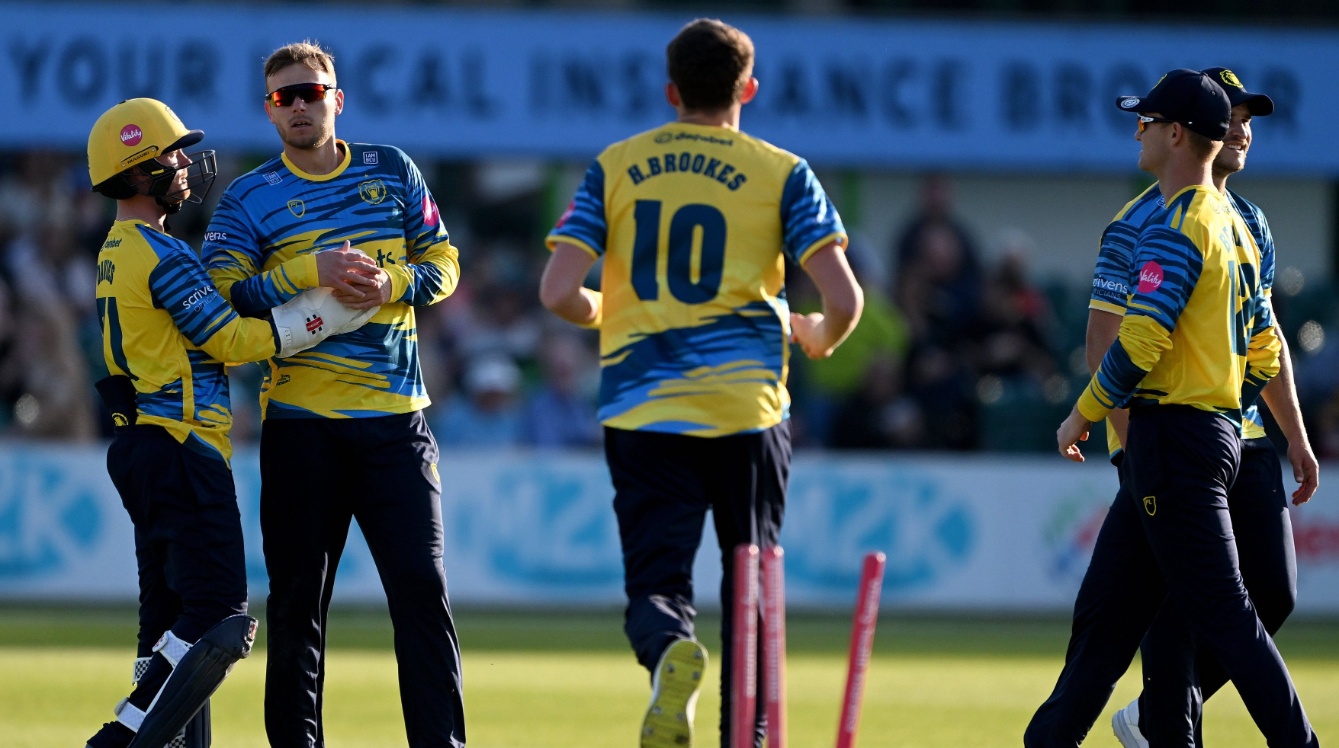 T20 Blast 2023: Warwickshire edge out Yorkshire in a thrilling contest, progressing to Quarterfinals