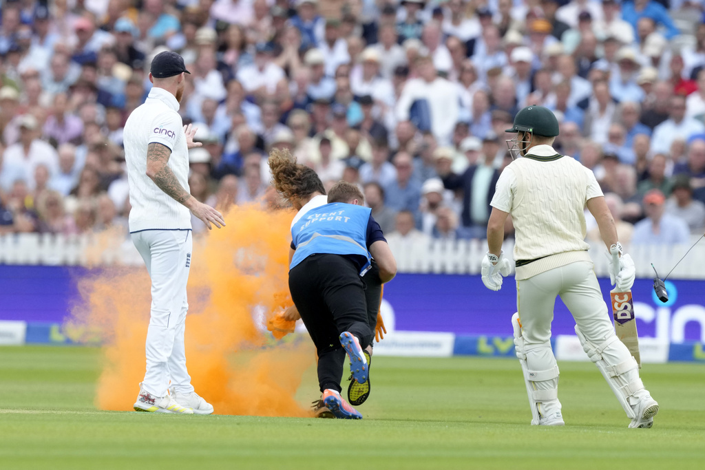Who Are 'Sprinter Stewards'? | Why Yorkshire Cricket Club Have Hired Them For Headingley Test?