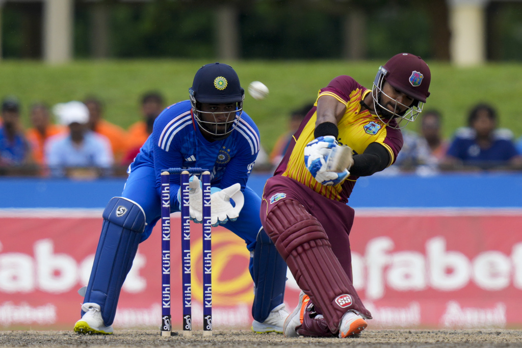 Nicholas Pooran's Thrashing Response To Hardik Pandya's 'Let Him Hit Me' Challenge