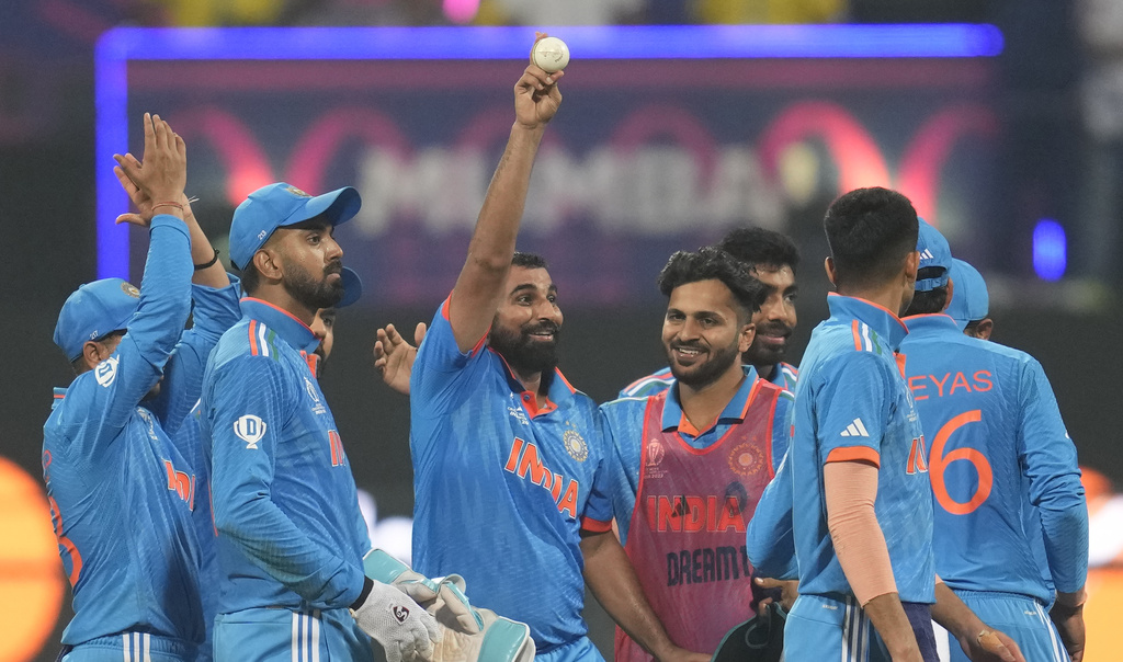 'Get Past Bumrah, Siraj Will...' - Bangar Backs Indian Bowlers To Overcome Explosive SA Batting