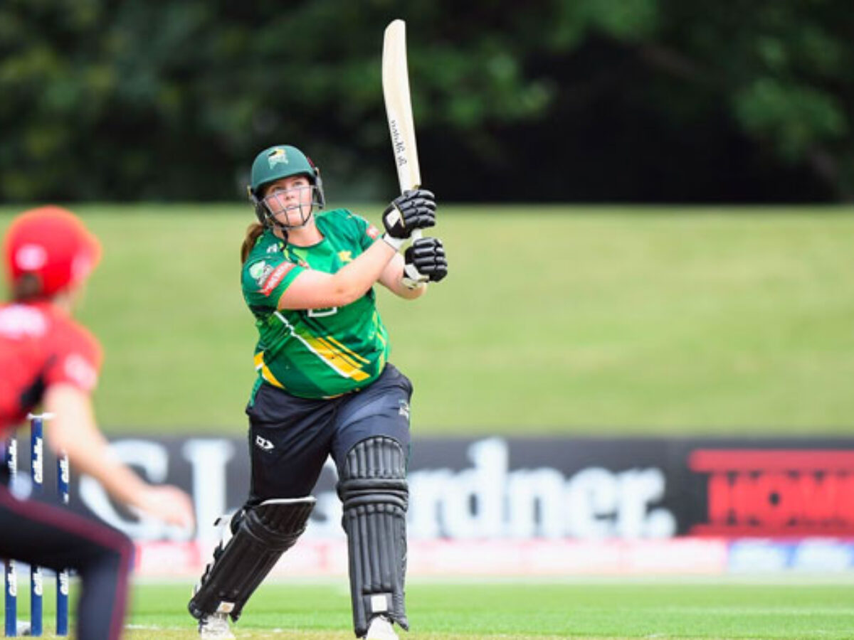 Cricket Fantasy Predictions Today | Women's Super Smash 2023-24 | CM-W vs CH-W, Match 14 - Cricket Exchange Fantasy Teams