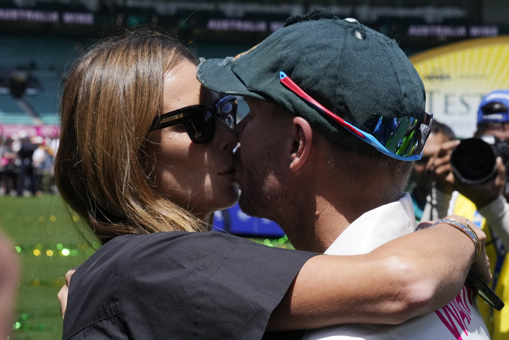 'Game Of Cricket Found True Ambassador' - Shaheen Afridi Bids Farewell To David Warner