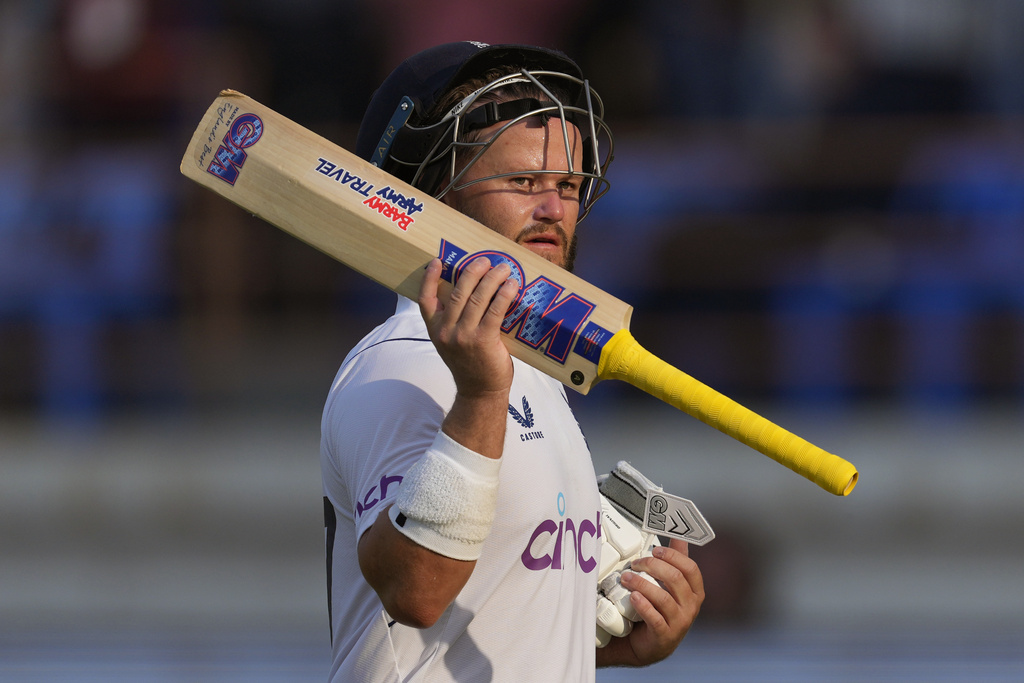 Top 4 Fastest Test Hundreds By A Visiting Batter In India