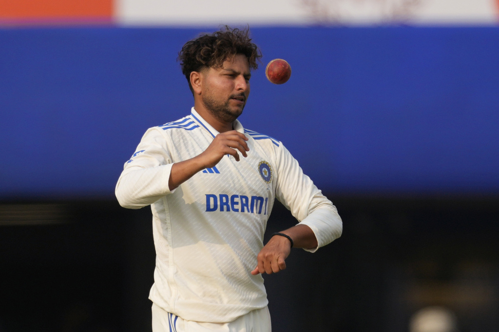 'Left-Arm Shane Warne' - Michael Vaughan Praises Kuldeep Yadav's Warne-Like Magic In Ranchi Test