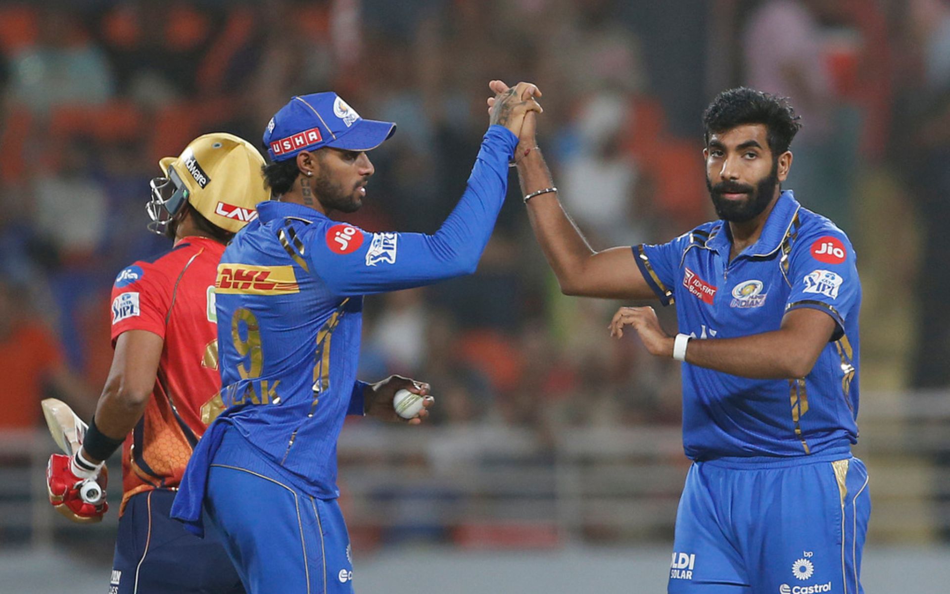 Jasprit Bumrah Hands Indirect Message To Pandya After MI's Close Win Vs PBKS